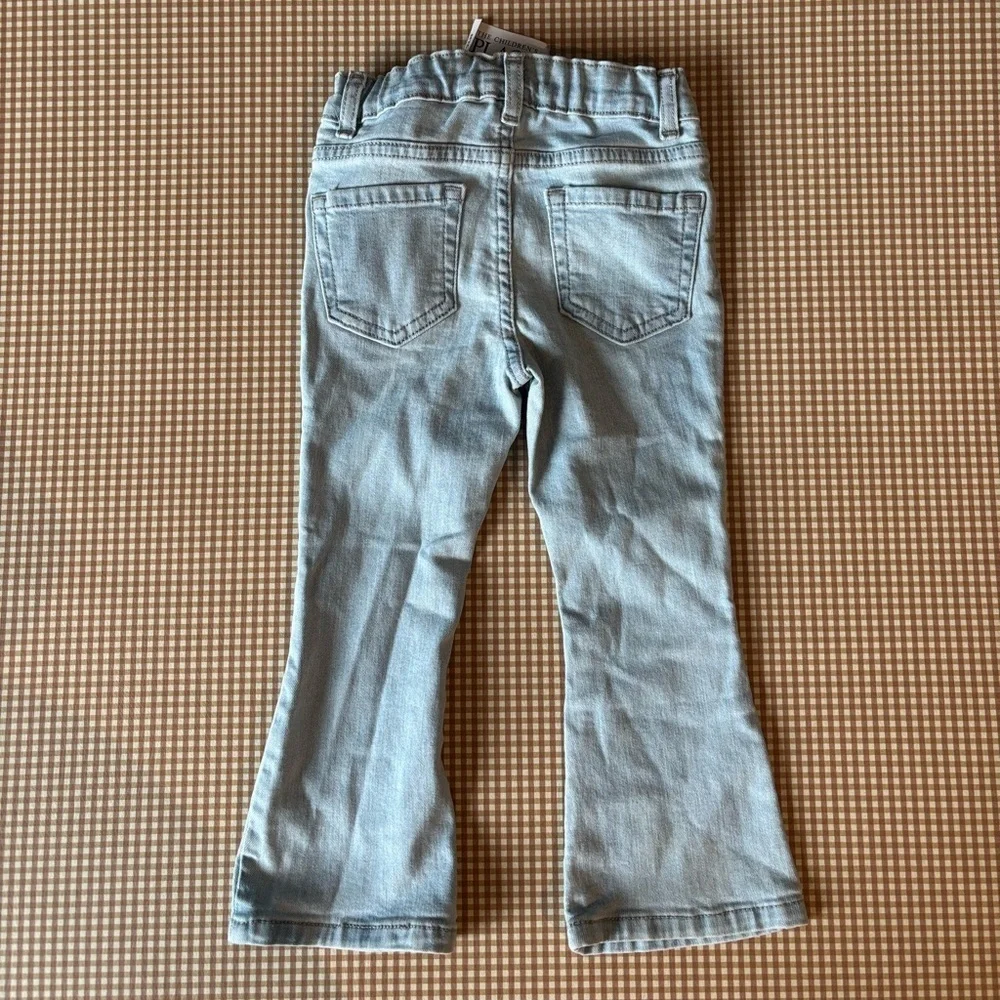 The Children’s Place toddler girl Flare‎ jeans.Light wash denim.Size 3T.Boho.NWT
